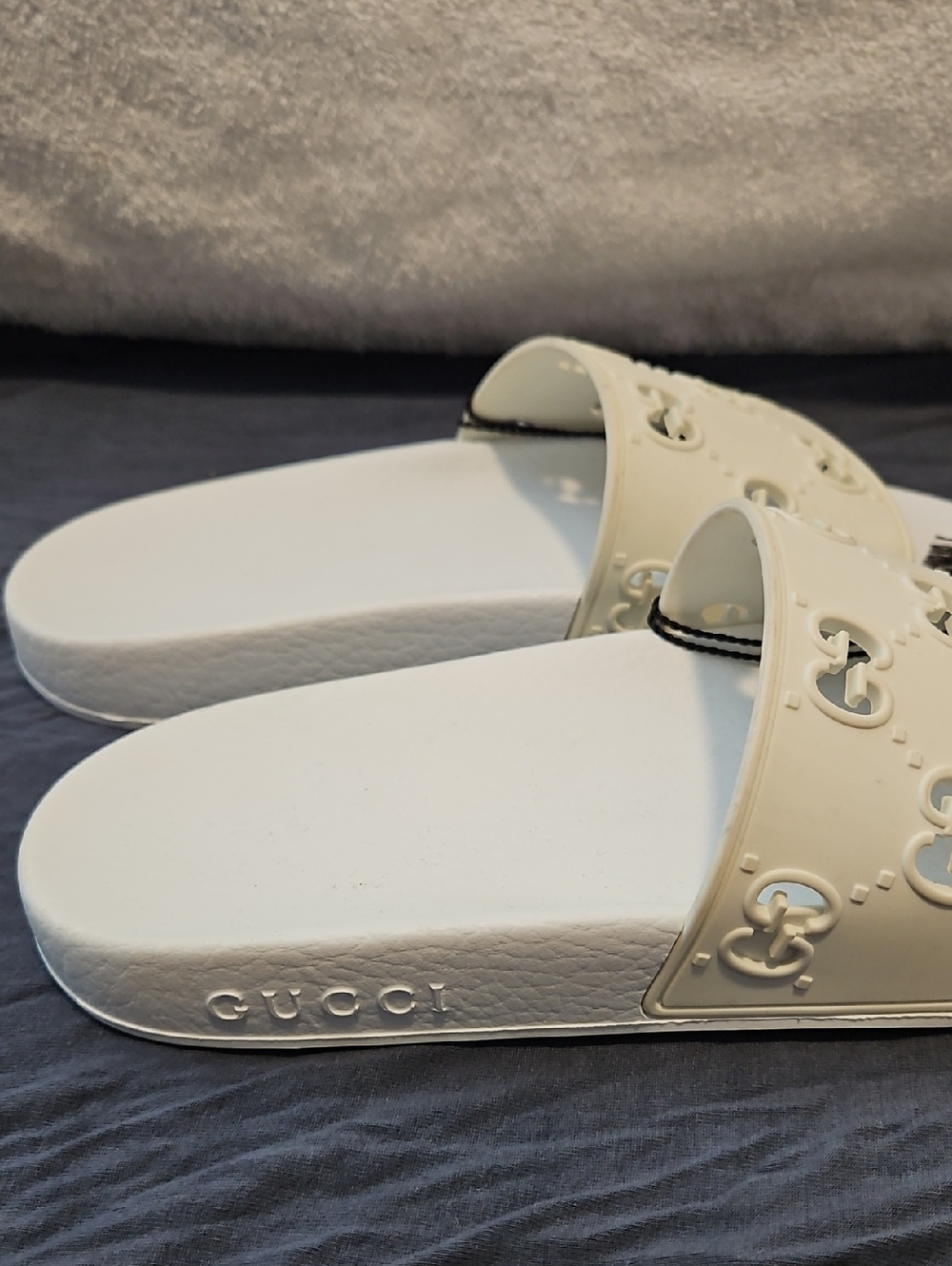 Gucci White Interlocking G Cutout Slide Sandals Sz 7 New - Picture 6 of 10